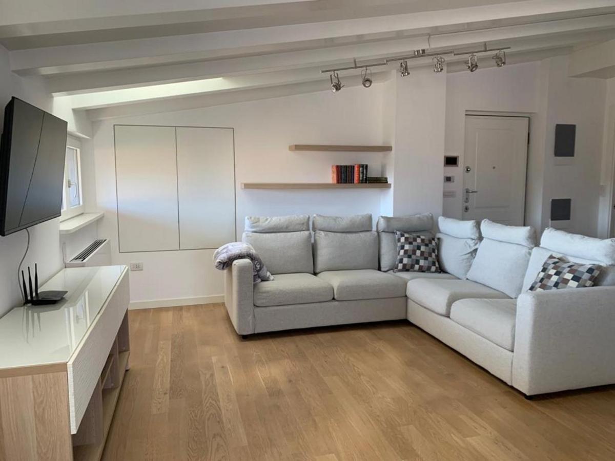 Appartamento Cairoli7Novate-Mansarda Novate Milanese Esterno foto